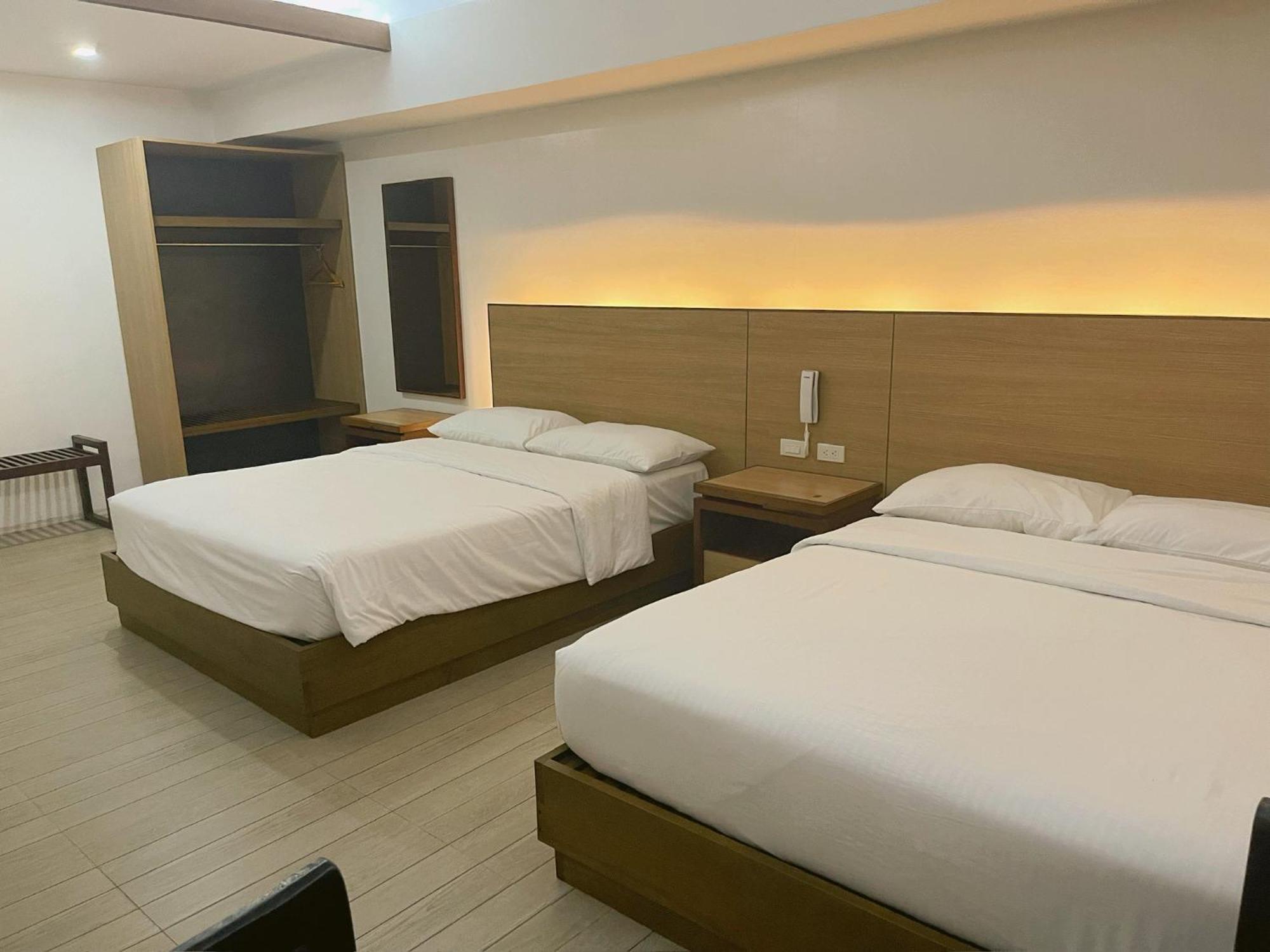 Soleo Inn Baguio City Екстер'єр фото