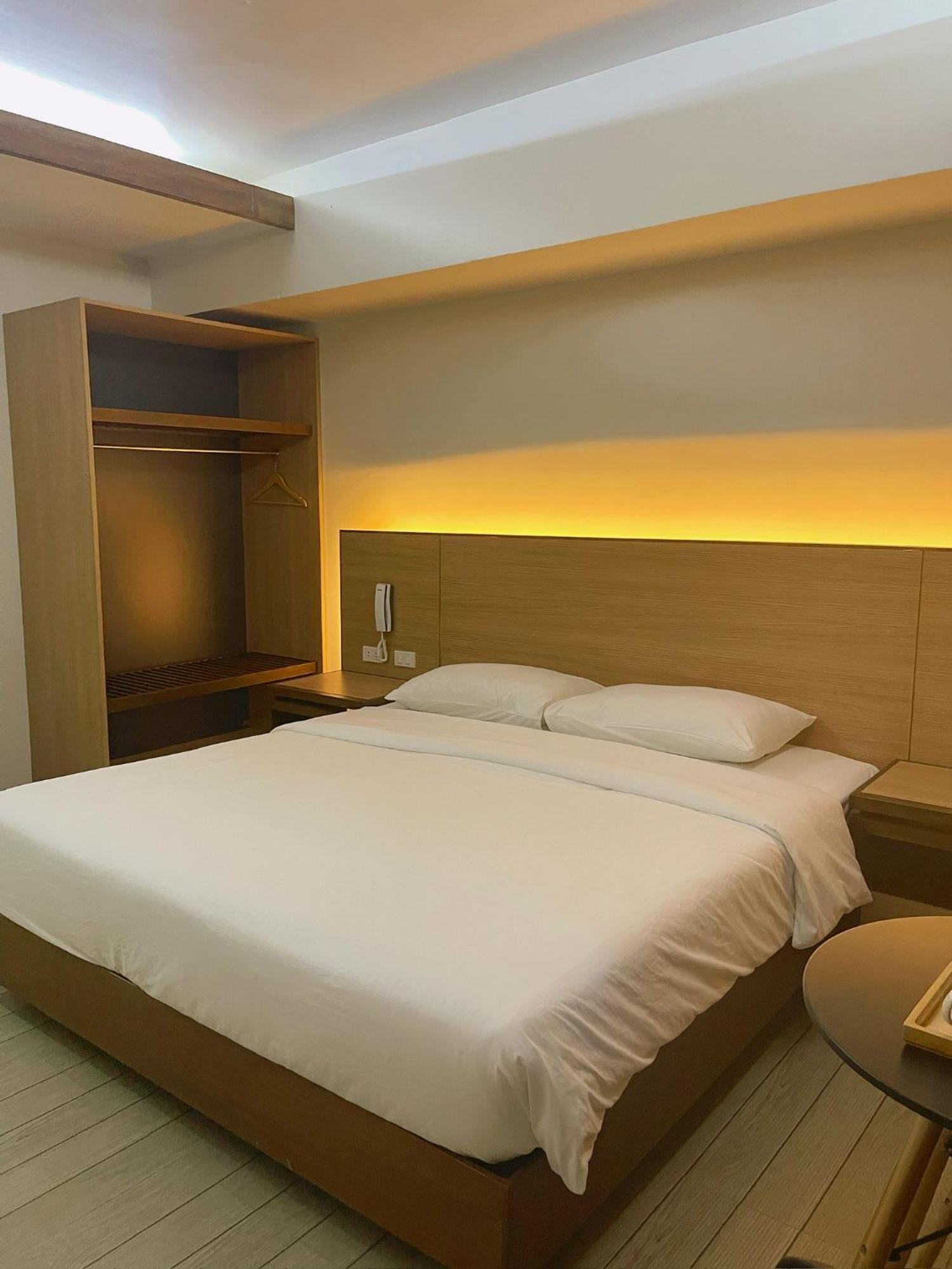 Soleo Inn Baguio City Екстер'єр фото