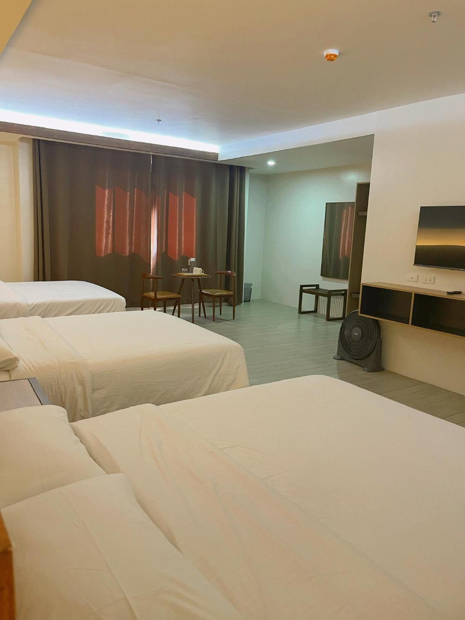 Soleo Inn Baguio City Екстер'єр фото